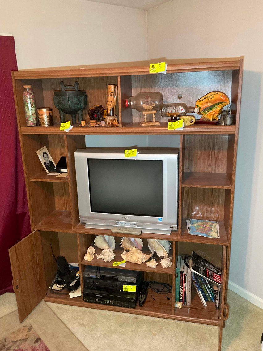 Image for Estate (deceased name withheld at family's request)  Online Only Auction in Eastover, NC