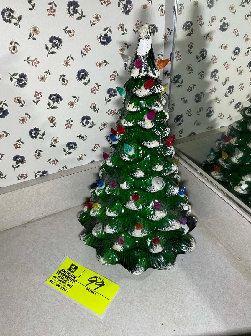 Image for Estate (deceased name withheld at family's request)  Online Only Auction in Eastover, NC