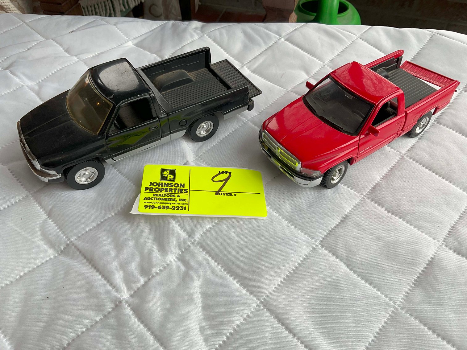 Image for Madura Estate (deceased) Collectible Die Cast Car Auction