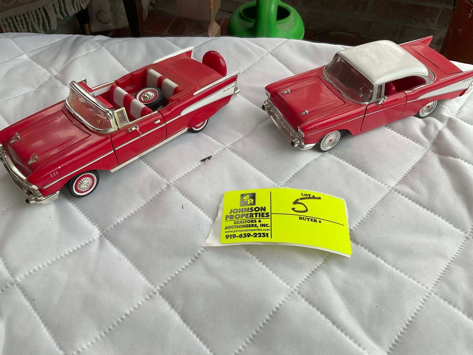 Image for Madura Estate (deceased) Collectible Die Cast Car Auction