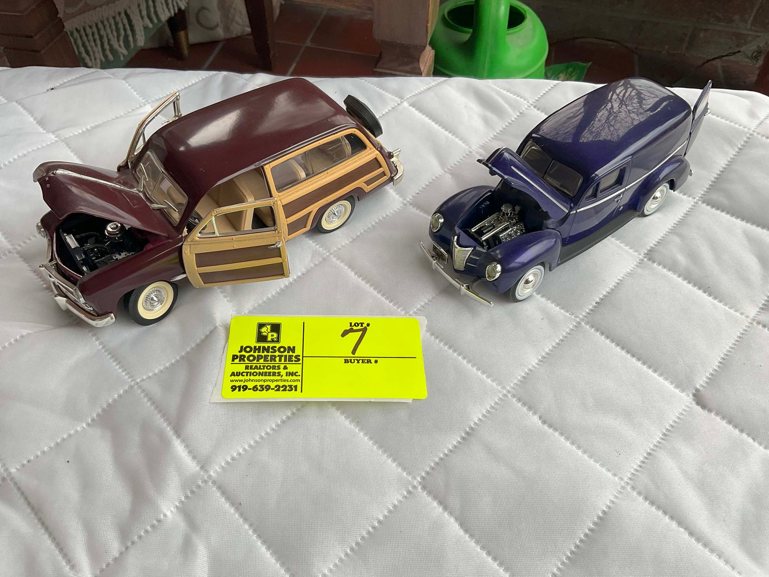 Image for Madura Estate (deceased) Collectible Die Cast Car Auction