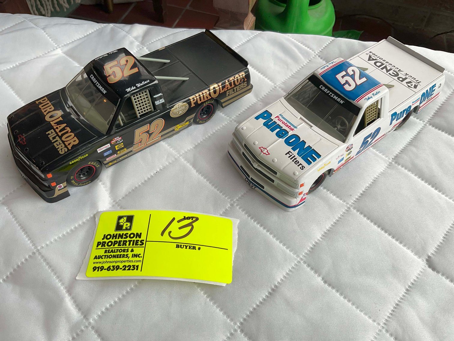 Image for Madura Estate (deceased) Collectible Die Cast Car Auction