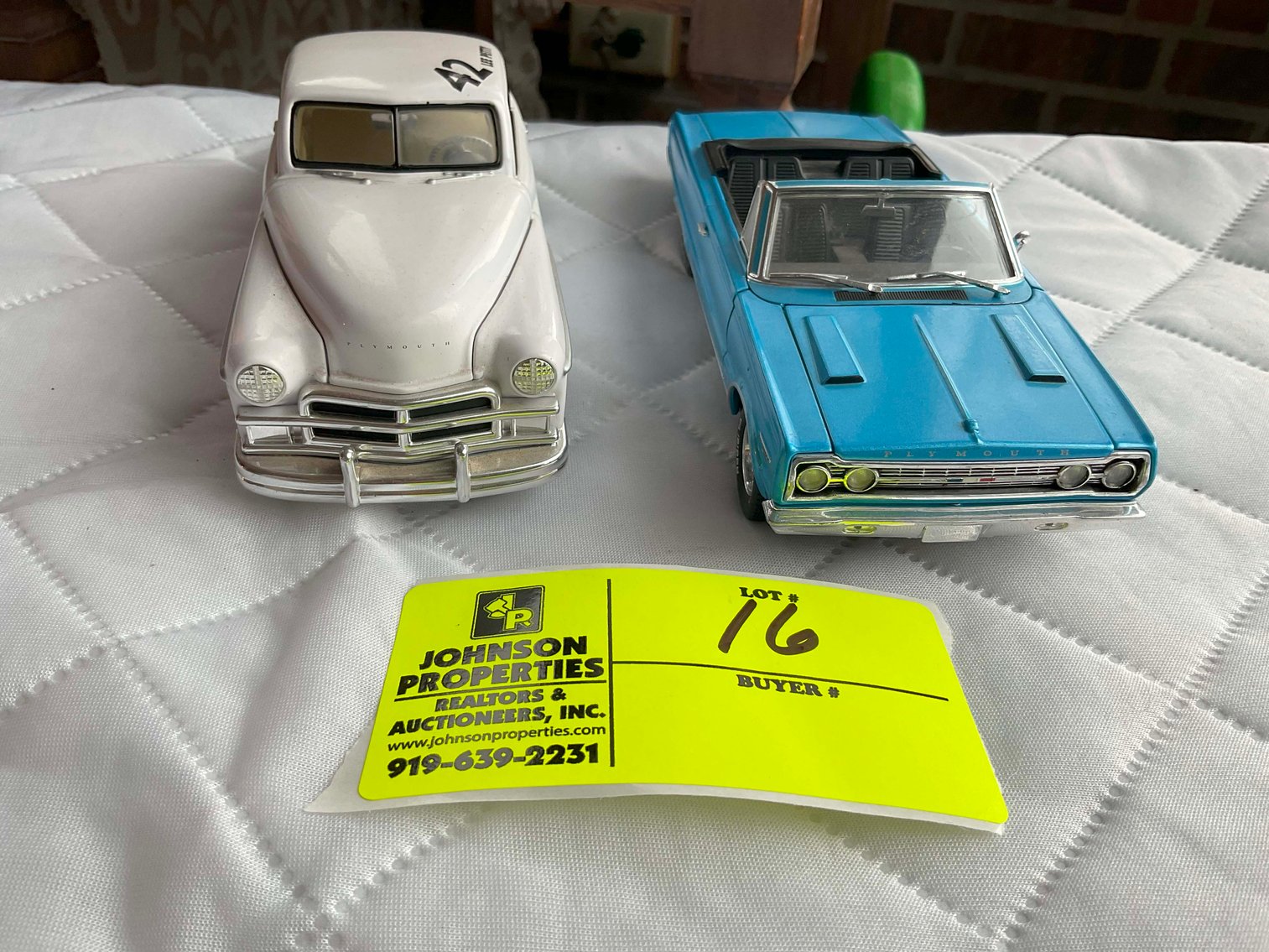Image for Madura Estate (deceased) Collectible Die Cast Car Auction