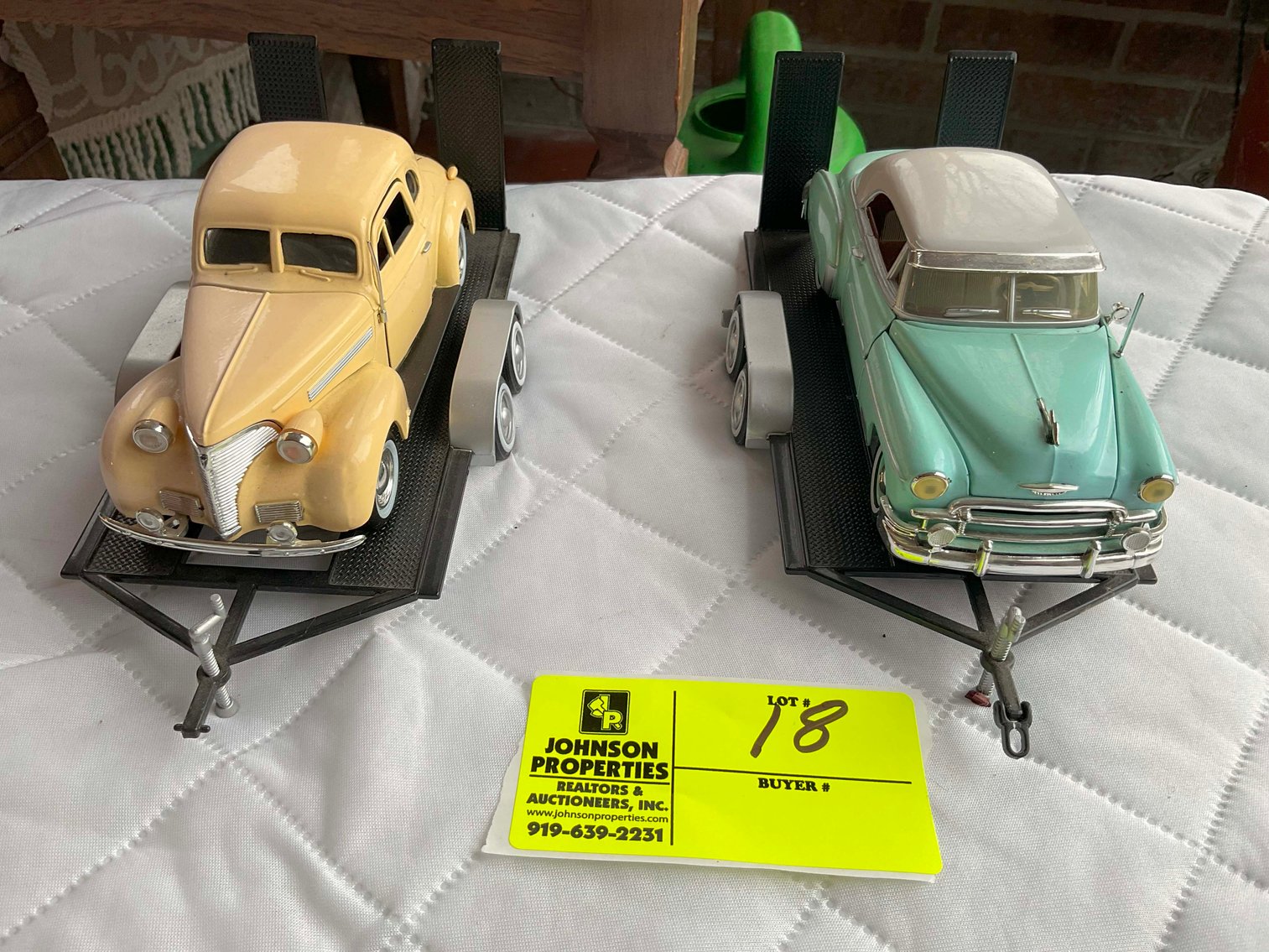 Image for Madura Estate (deceased) Collectible Die Cast Car Auction