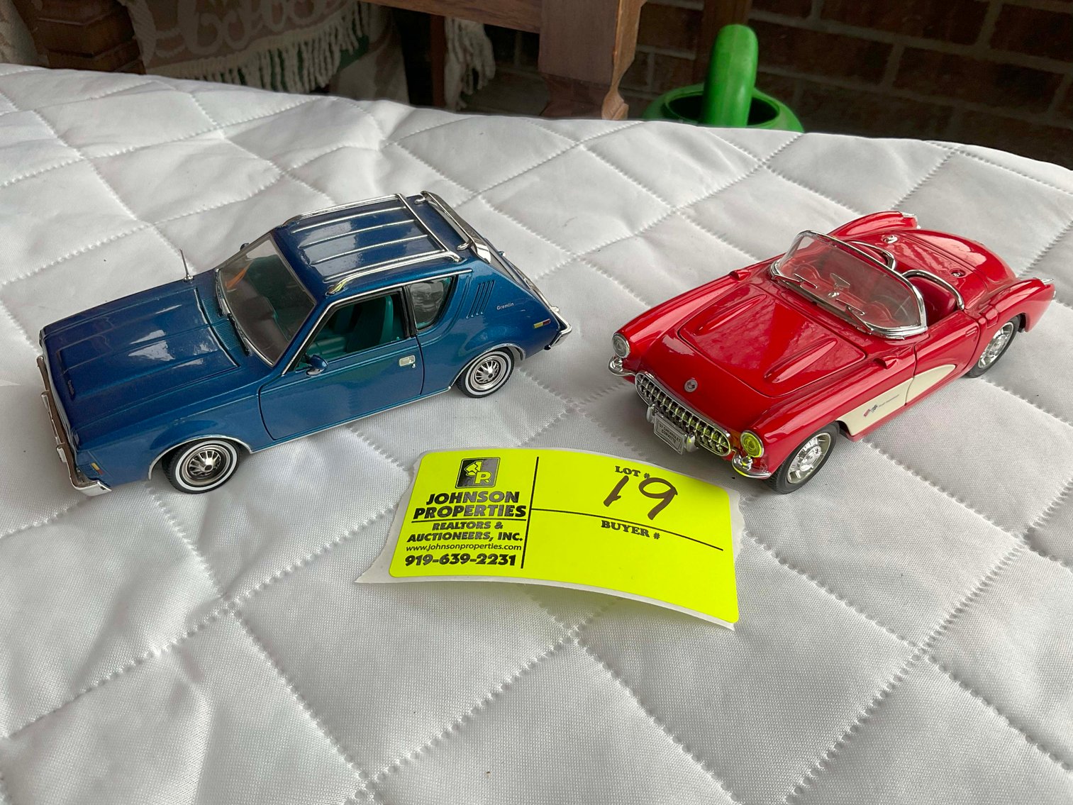 Image for Madura Estate (deceased) Collectible Die Cast Car Auction