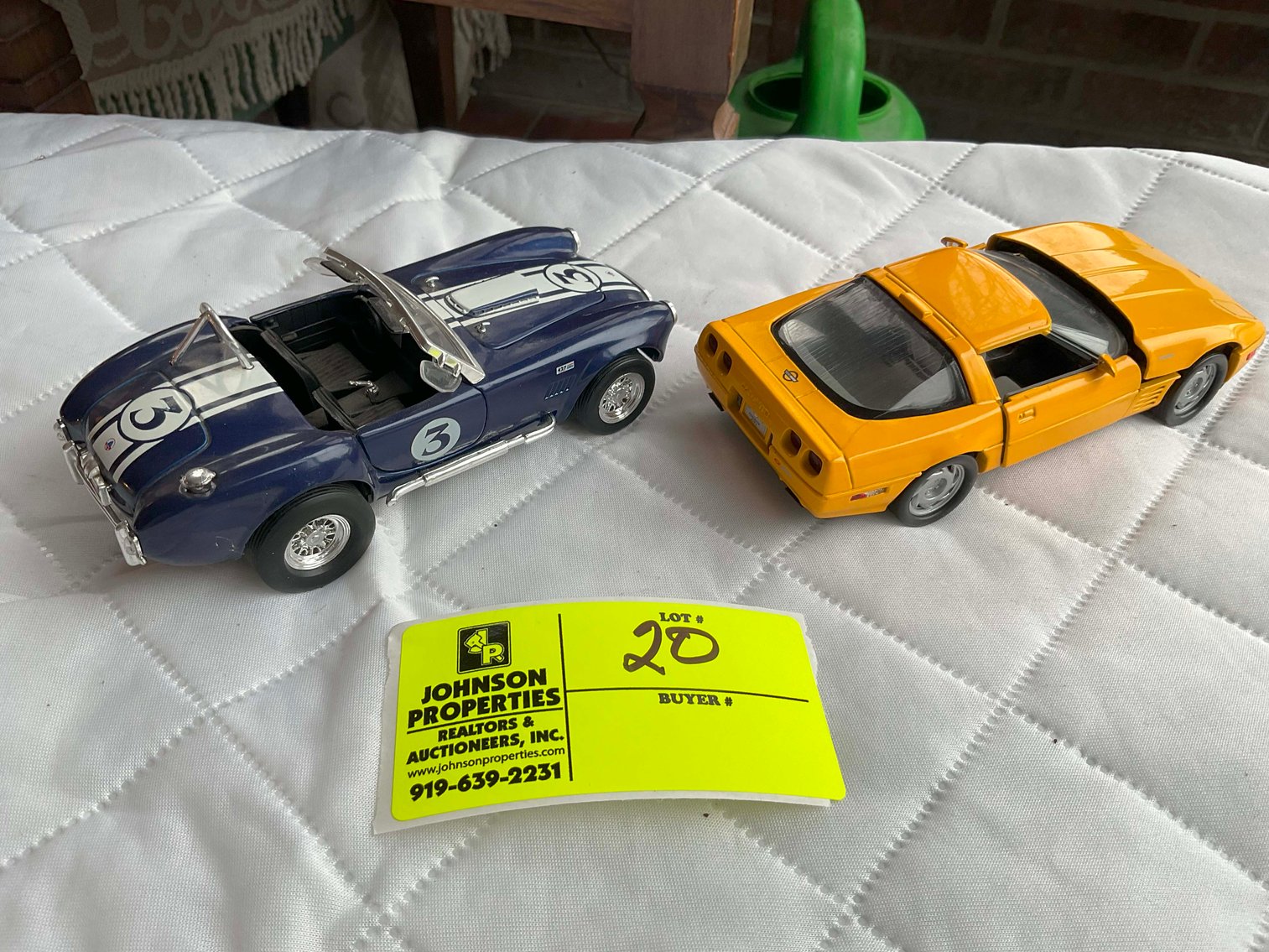 Image for Madura Estate (deceased) Collectible Die Cast Car Auction