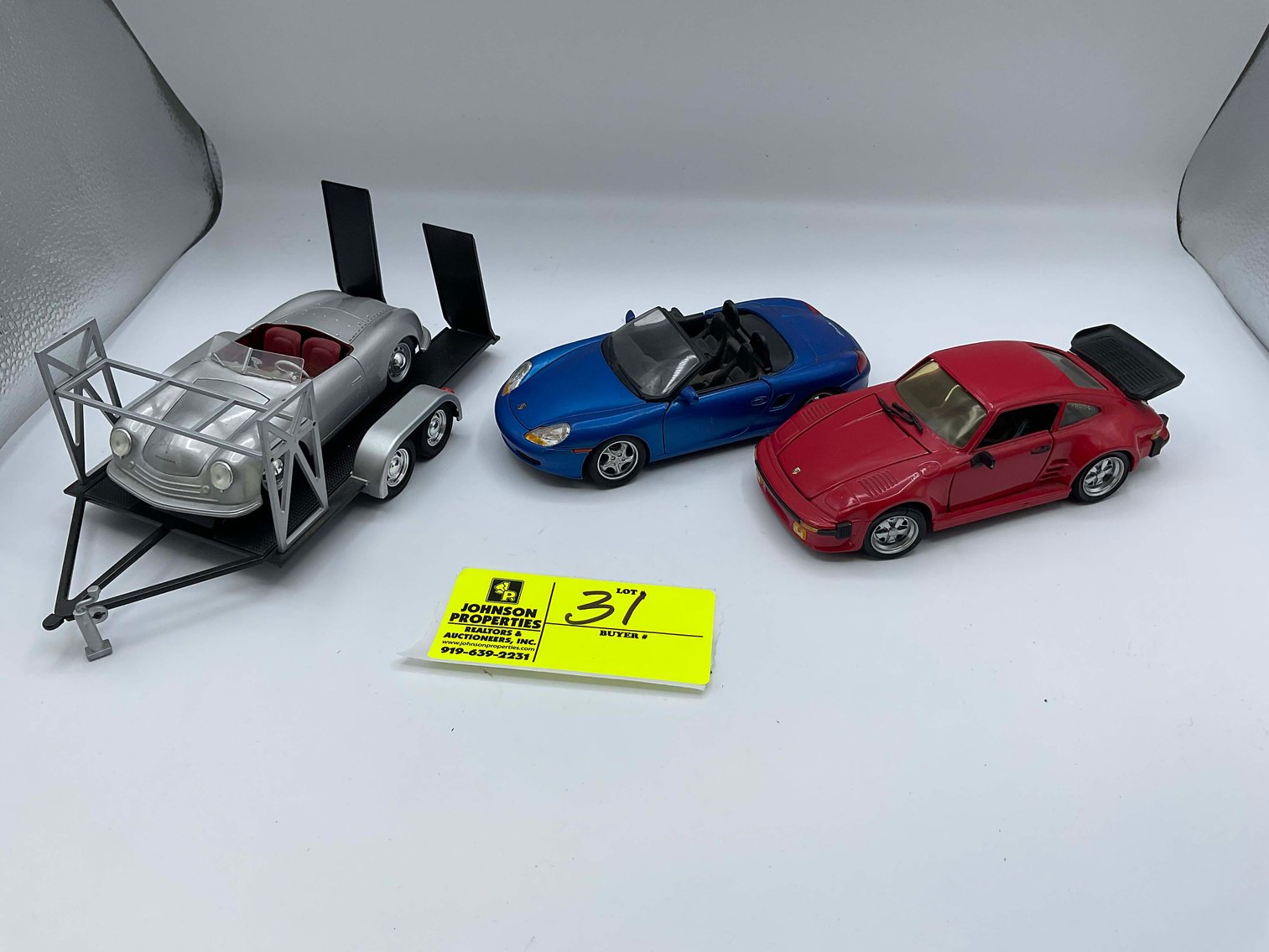 Image for Madura Estate (deceased) Collectible Die Cast Car Auction