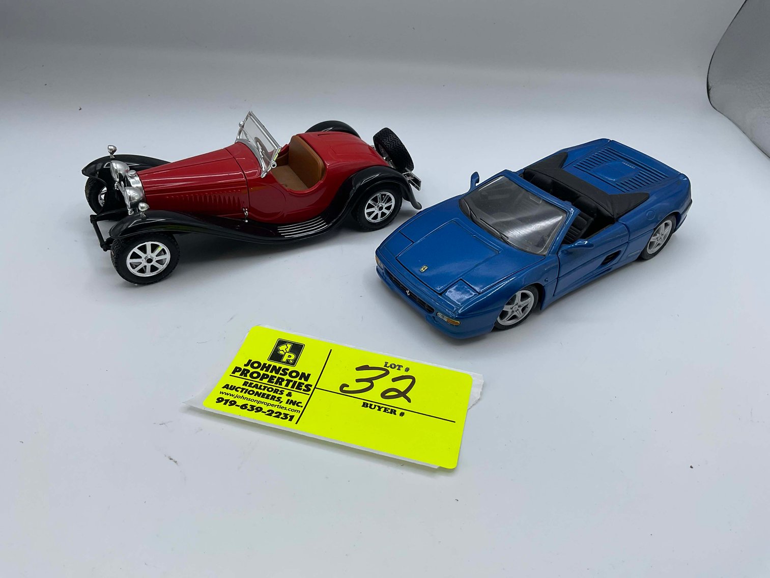 Image for Madura Estate (deceased) Collectible Die Cast Car Auction