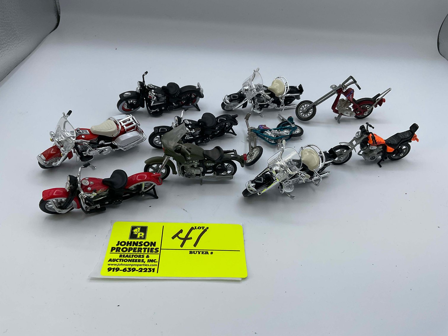 Image for Madura Estate (deceased) Collectible Die Cast Car Auction