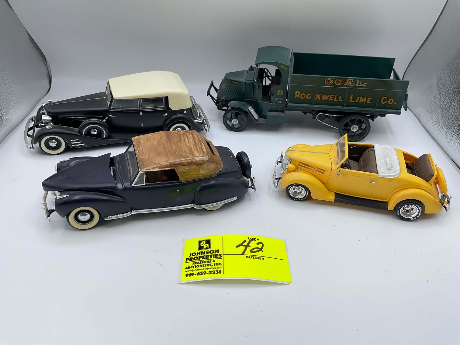Image for Madura Estate (deceased) Collectible Die Cast Car Auction