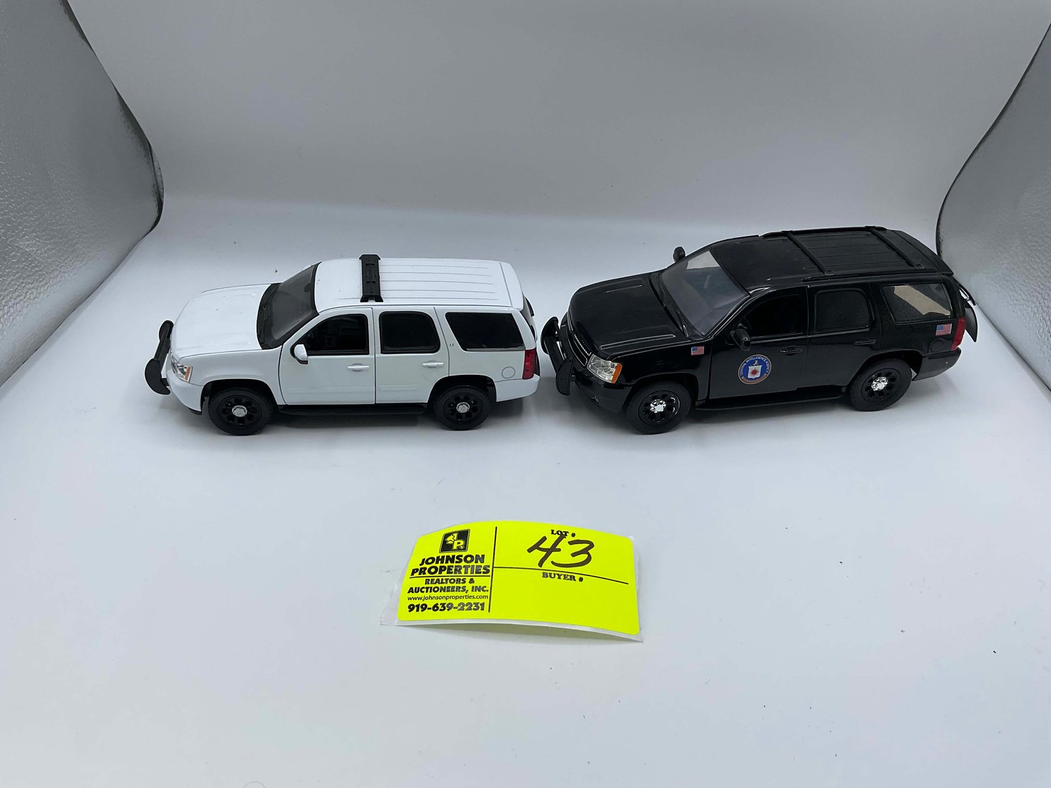 Image for Madura Estate (deceased) Collectible Die Cast Car Auction