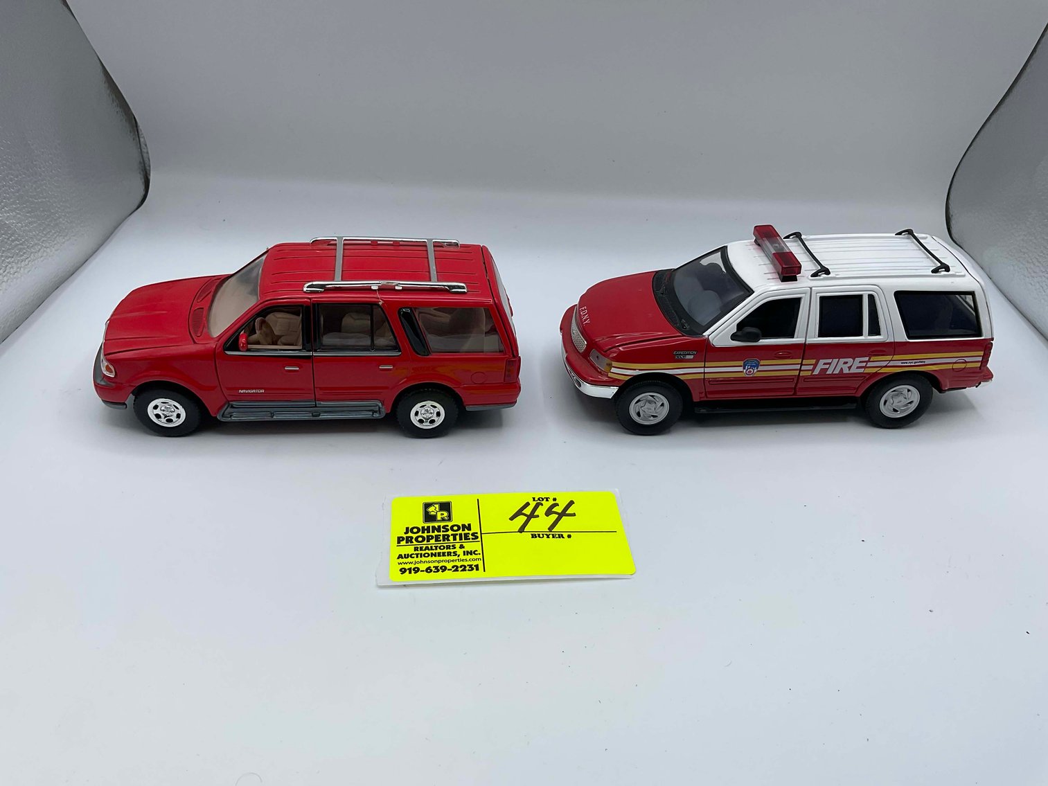 Image for Madura Estate (deceased) Collectible Die Cast Car Auction