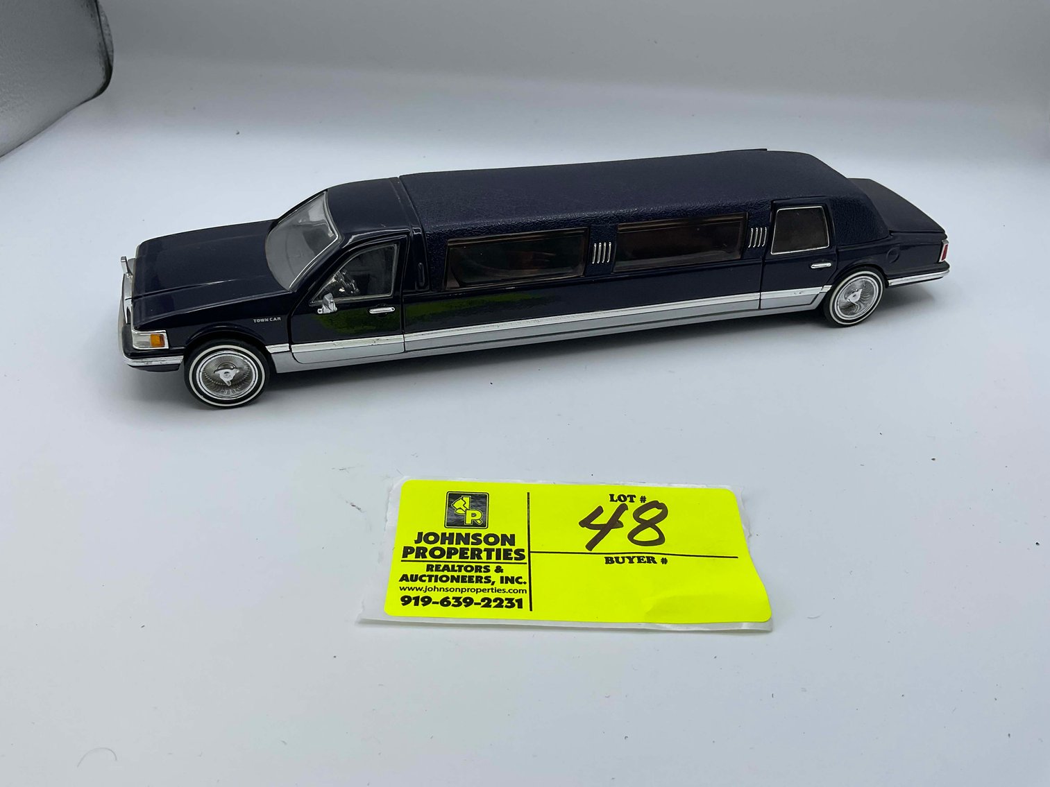 Image for Madura Estate (deceased) Collectible Die Cast Car Auction