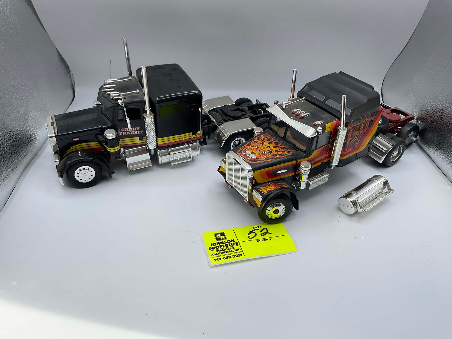 Image for Madura Estate (deceased) Collectible Die Cast Car Auction