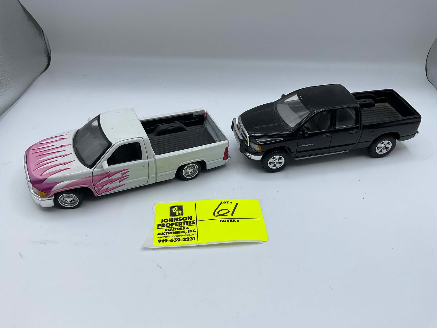 Image for Madura Estate (deceased) Collectible Die Cast Car Auction