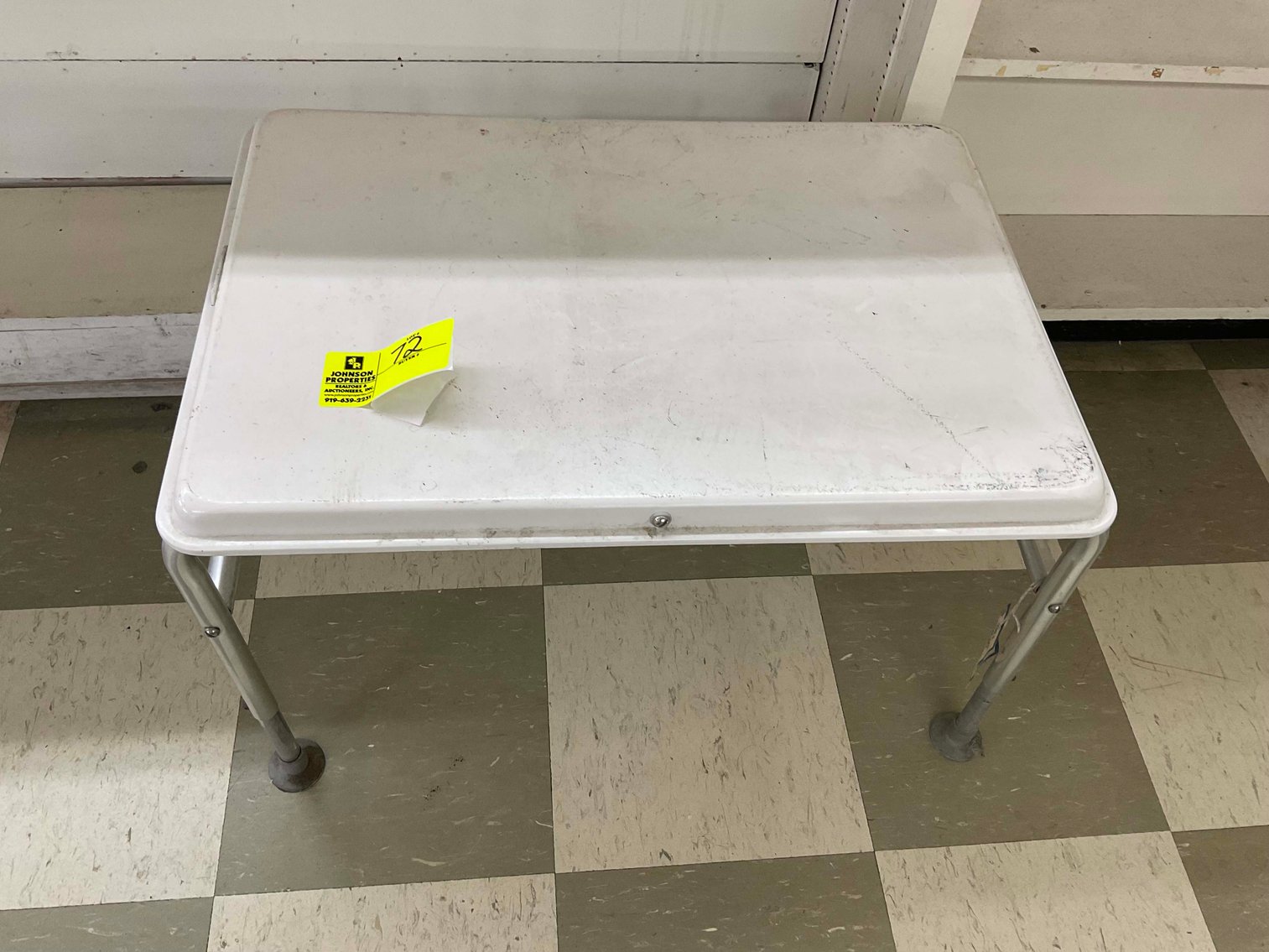 Image for Hospital Pharmacy Remaining Contents Auction in Dunn!