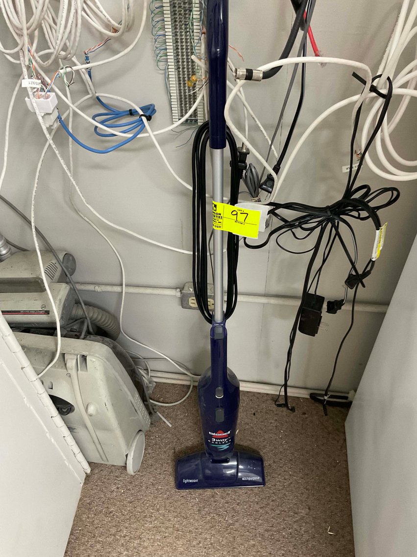 Image for Hospital Pharmacy Remaining Contents Auction in Dunn!