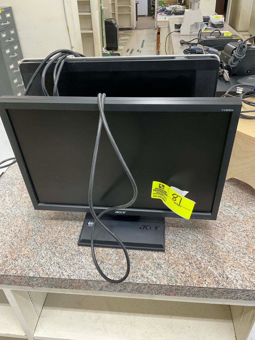 Image for Hospital Pharmacy Remaining Contents Auction in Dunn!