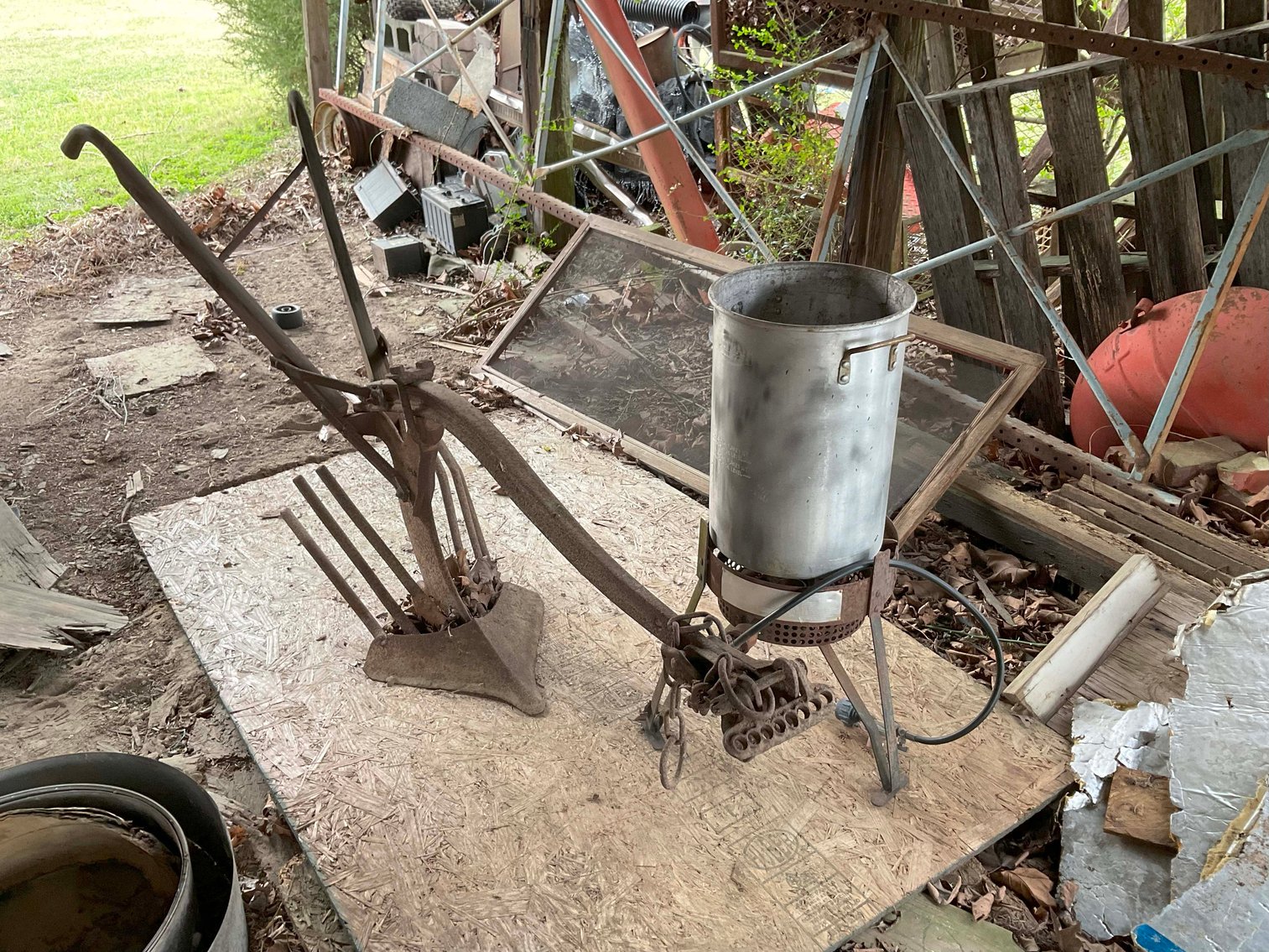 Image for The John J. Madura Estate (deceased) Personal Property LIVE ONLY Auction in Dunn!