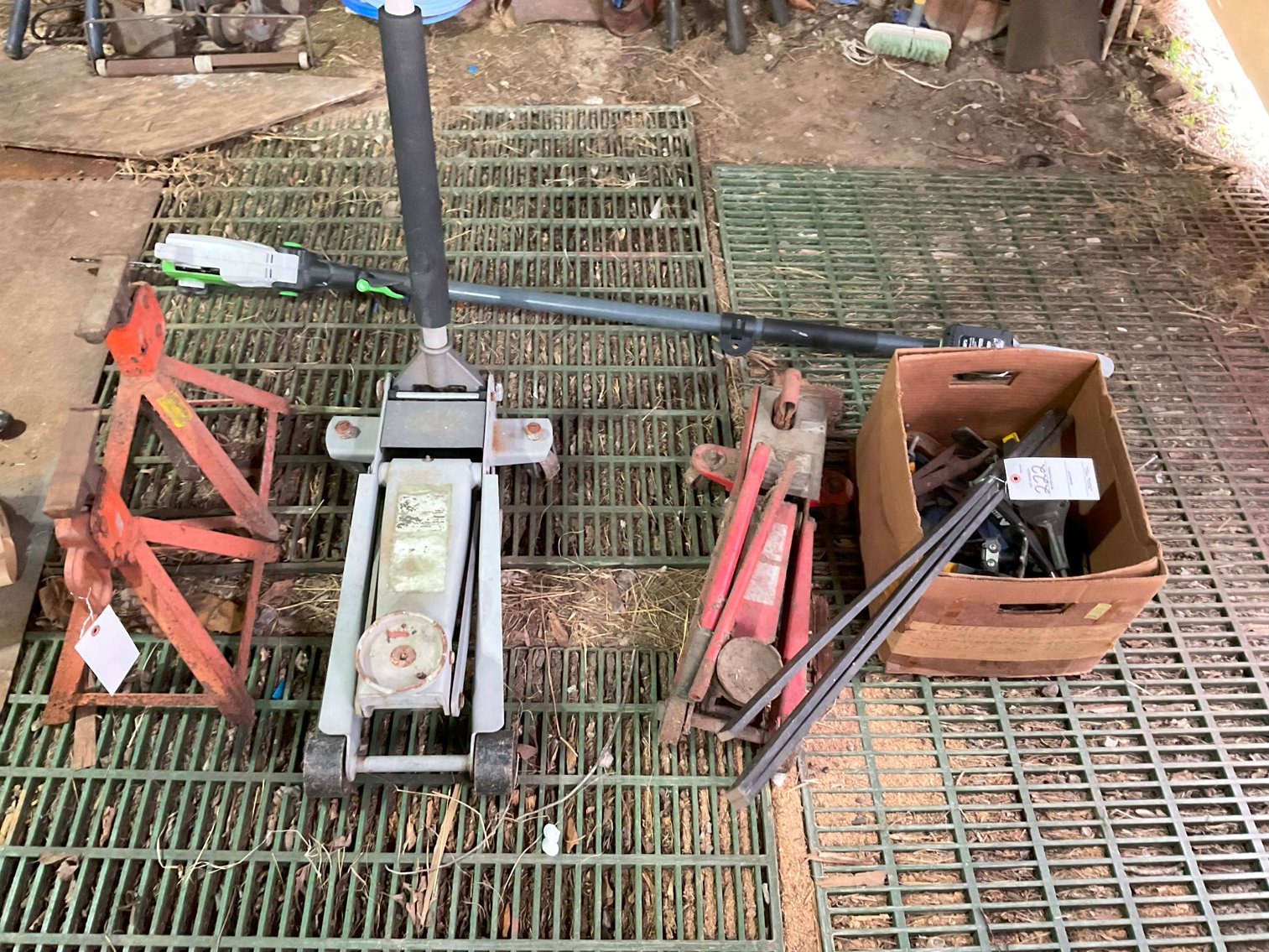 Image for The John J. Madura Estate (deceased) Personal Property LIVE ONLY Auction in Dunn!