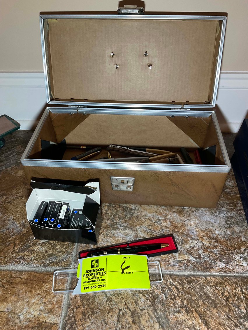 Image for Personal Property Estate Auction (name withheld upon sellers request) in the Cleveland School Area.