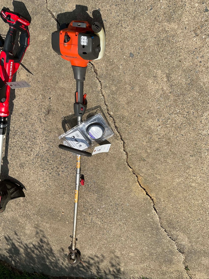 Image for Offering all of the Contents from a Local Group Home in this Absolute Online Auction!