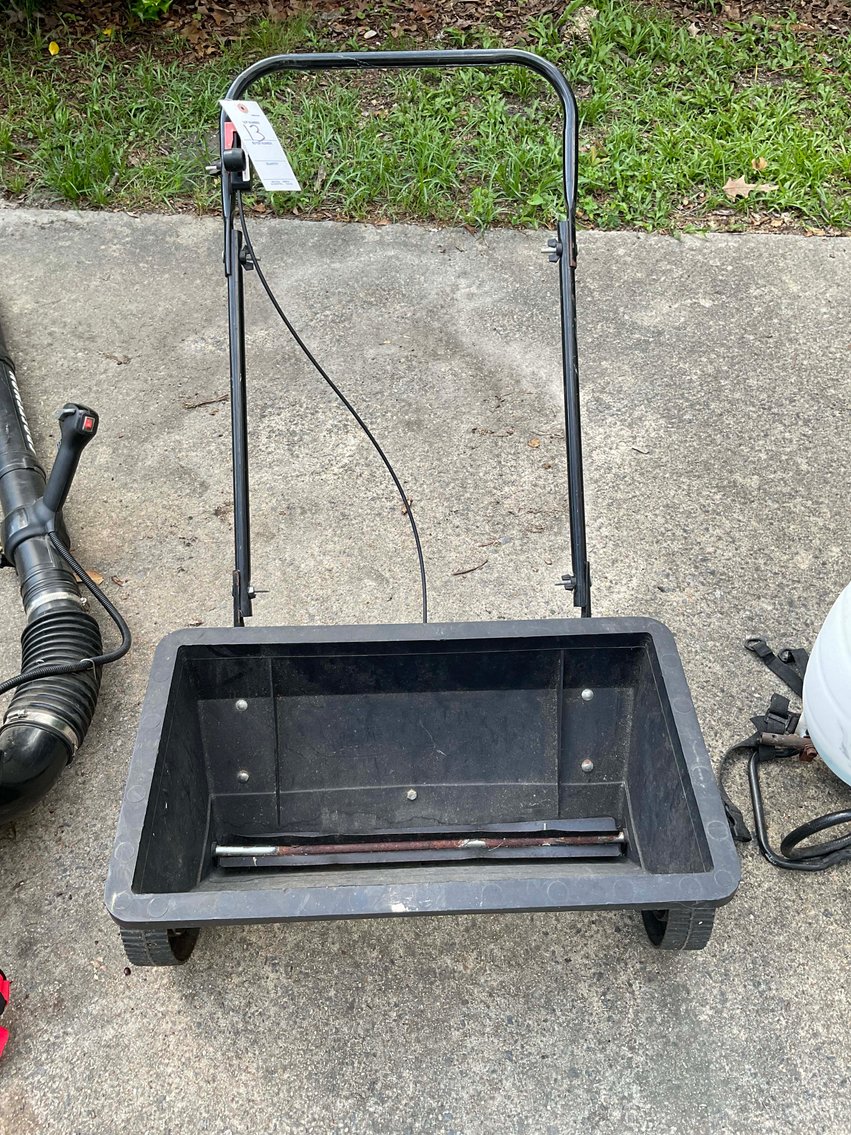 Image for Offering all of the Contents from a Local Group Home in this Absolute Online Auction!