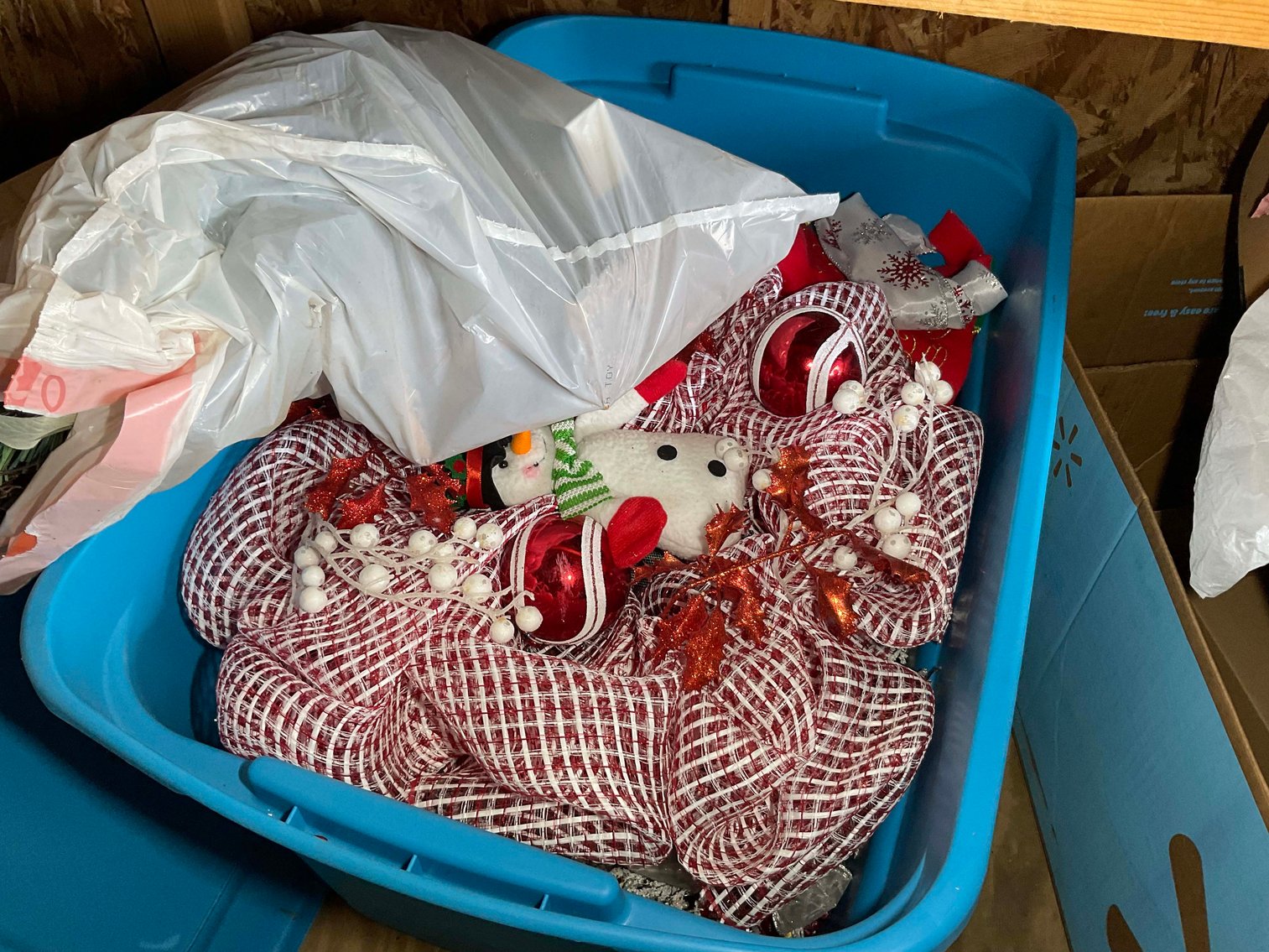 Image for Offering all of the Contents from a Local Group Home in this Absolute Online Auction!