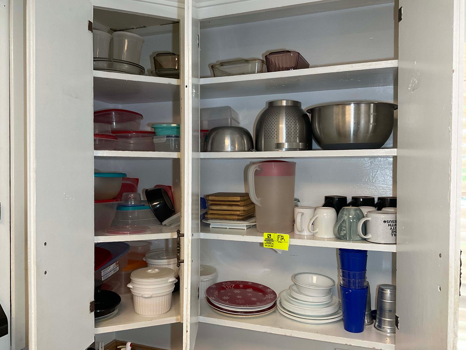 Image for Offering all of the Contents from a Local Group Home in this Absolute Online Auction!