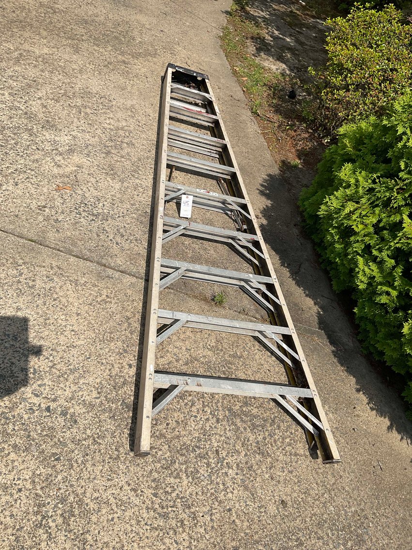 Image for Offering all of the Contents from a Local Group Home in this Absolute Online Auction!