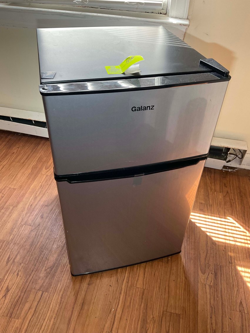 Image for Offering all of the Contents from a Local Group Home in this Absolute Online Auction!