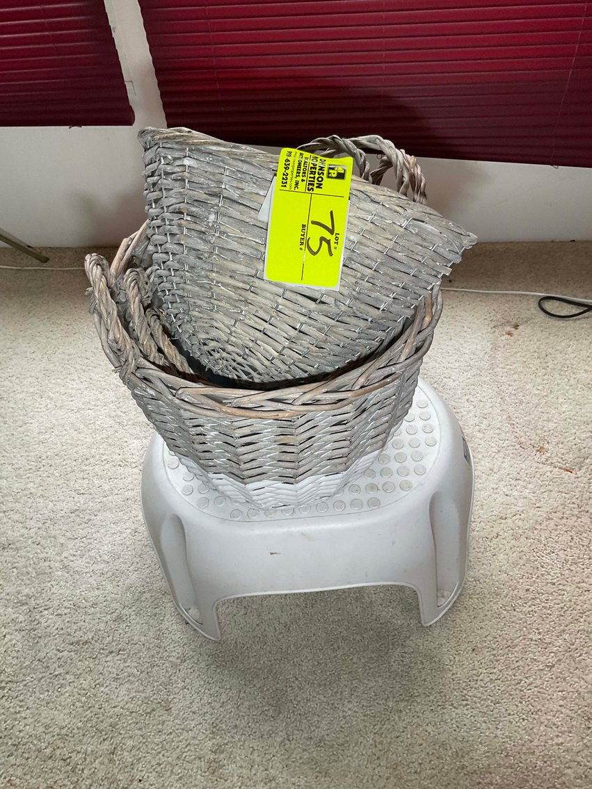 Image for Betty Schafer Estate (deceased) Personal Property Online Only Auction