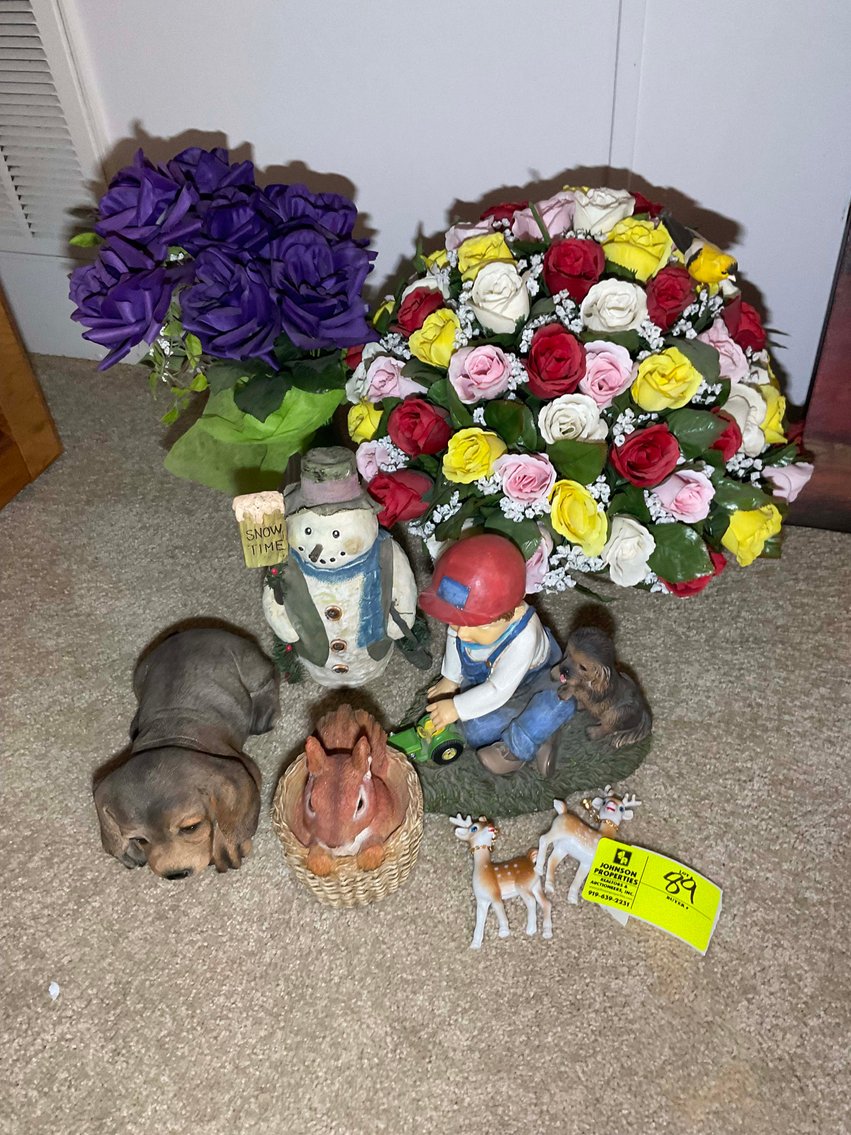 Image for Betty Schafer Estate (deceased) Personal Property Online Only Auction