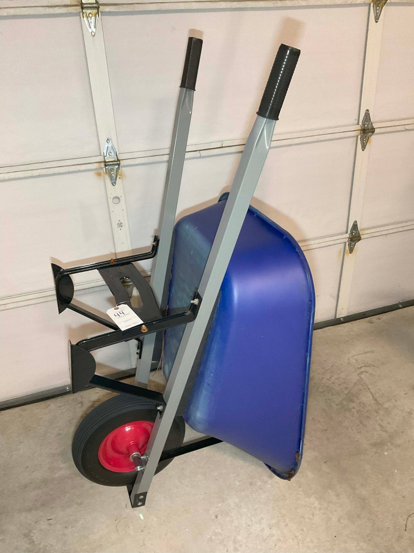 Image for Online Only Personal Property Auction out of Pinehurst.