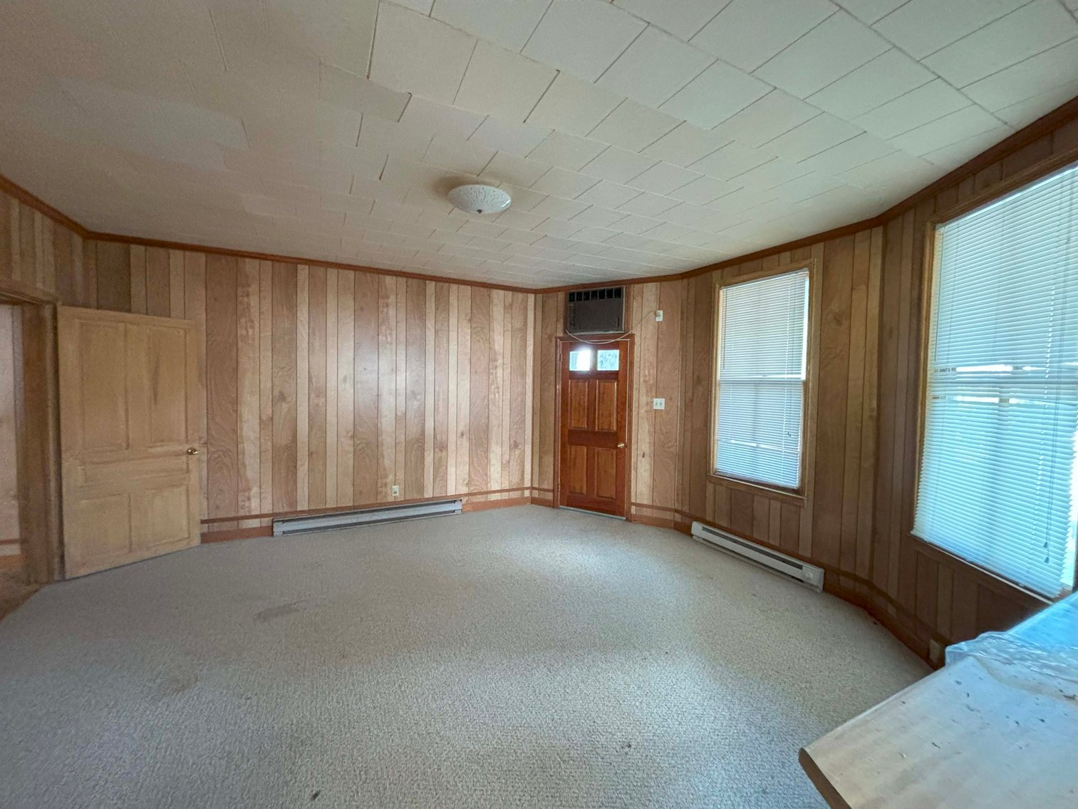 Image for Huge Rental and Investment Property Auction with 17 Different Properties in this Live / Online /Simulcast Event!