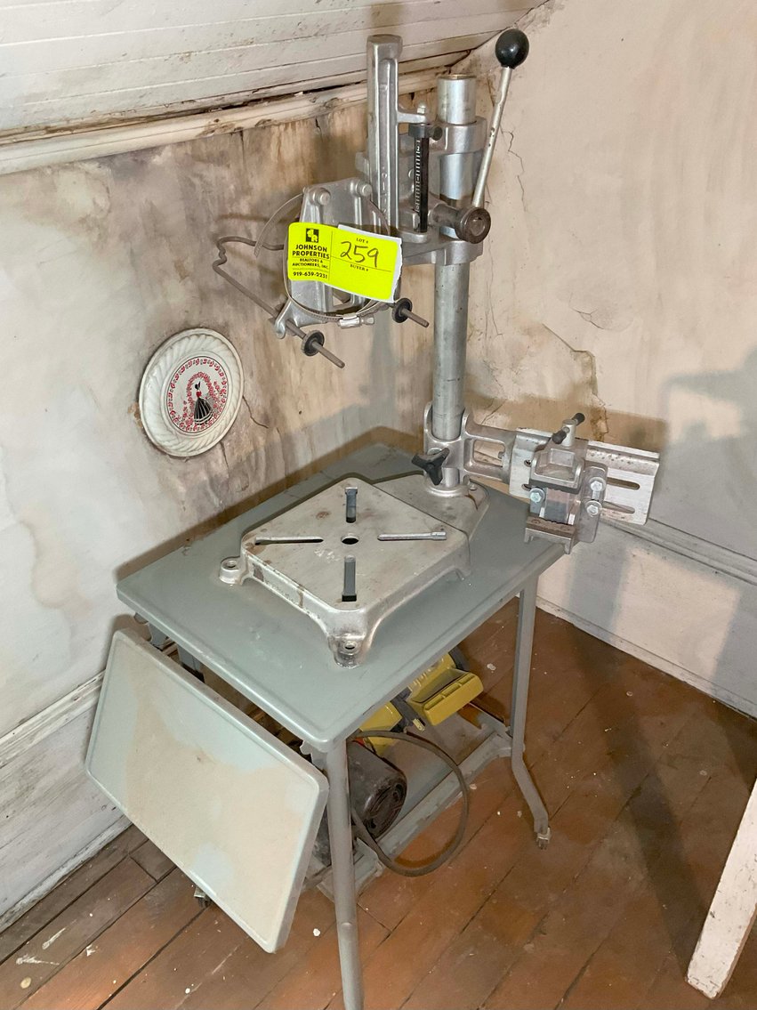 Image for Personal Property Out Of A Home in Apex