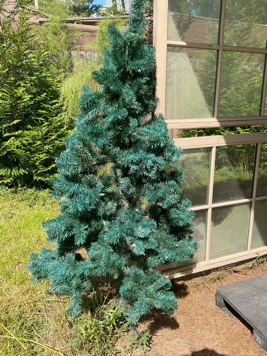 Image for Lots of Furniture, Outside Chairs, and more from a Local Wedding Venue selling at Absolute Auction in this Online Only Event