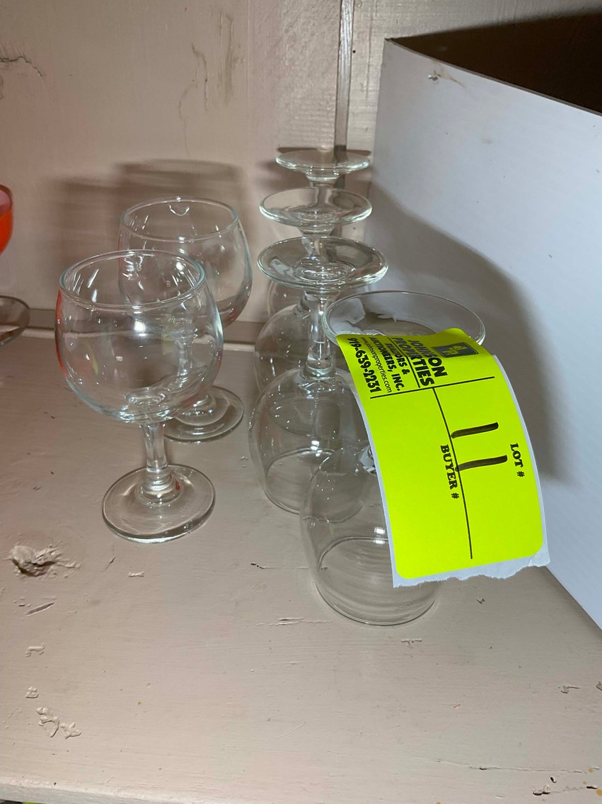 Image for Huge Collection of Furniture, Glassware and lots more Selling Absolute in this Online Only Auction Event!