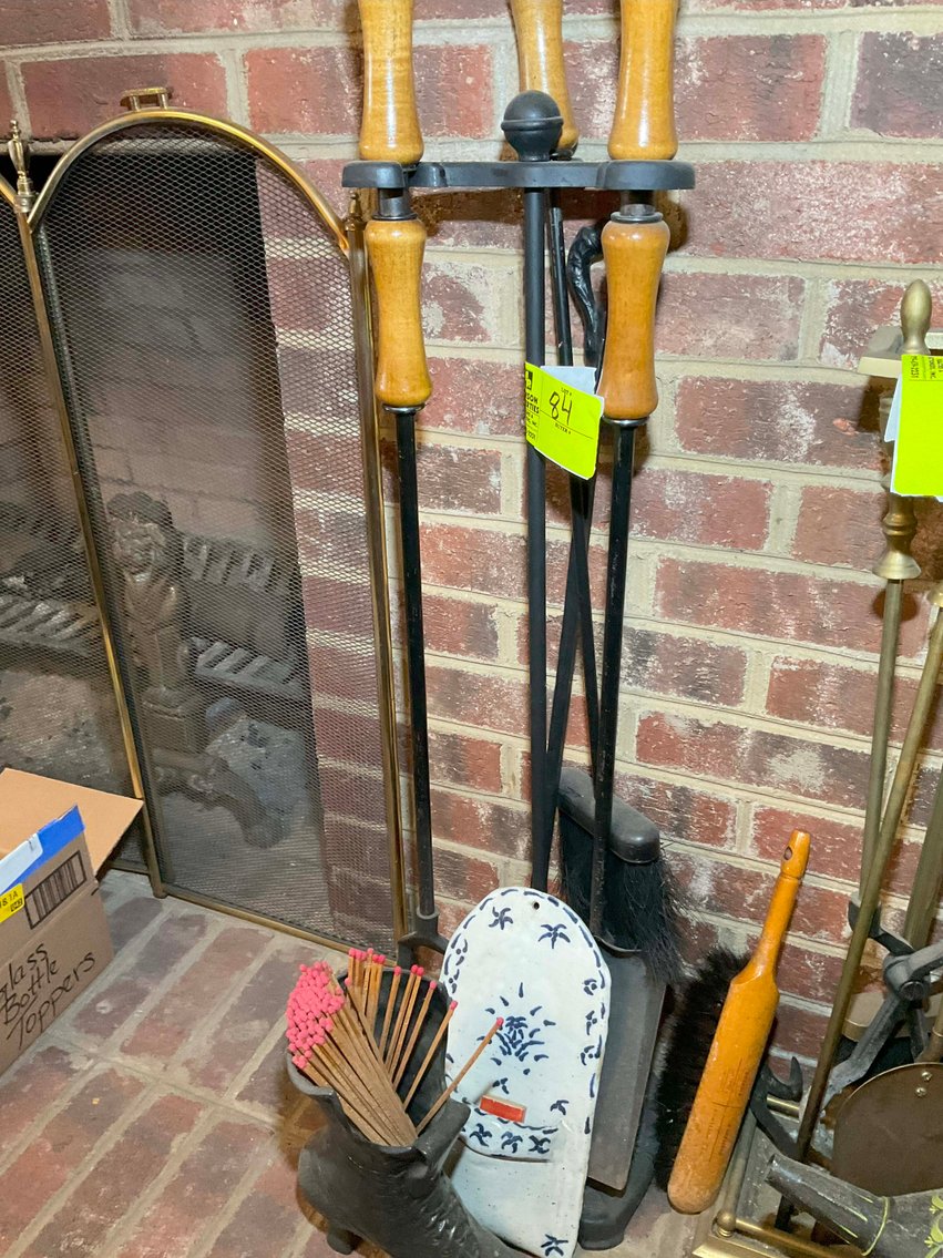 Image for Huge Collection of Furniture, Glassware and lots more Selling Absolute in this Online Only Auction Event!