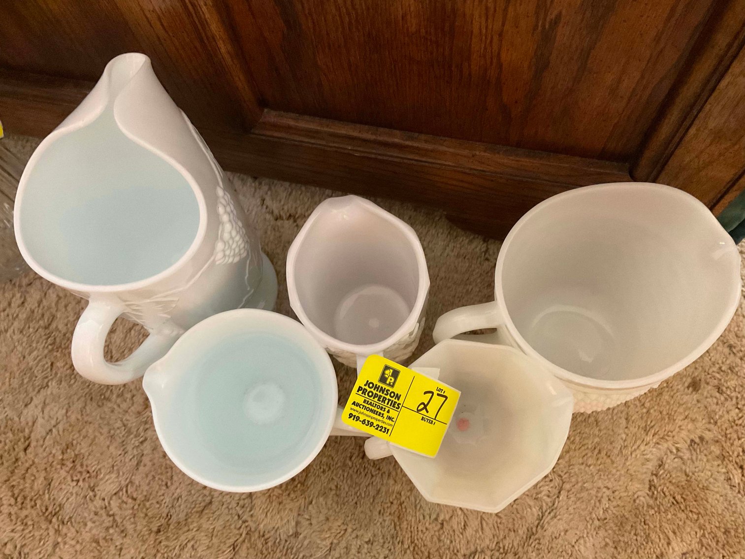 Image for Huge Collection of Furniture, Glassware and lots more Selling Absolute in this Online Only Auction Event!