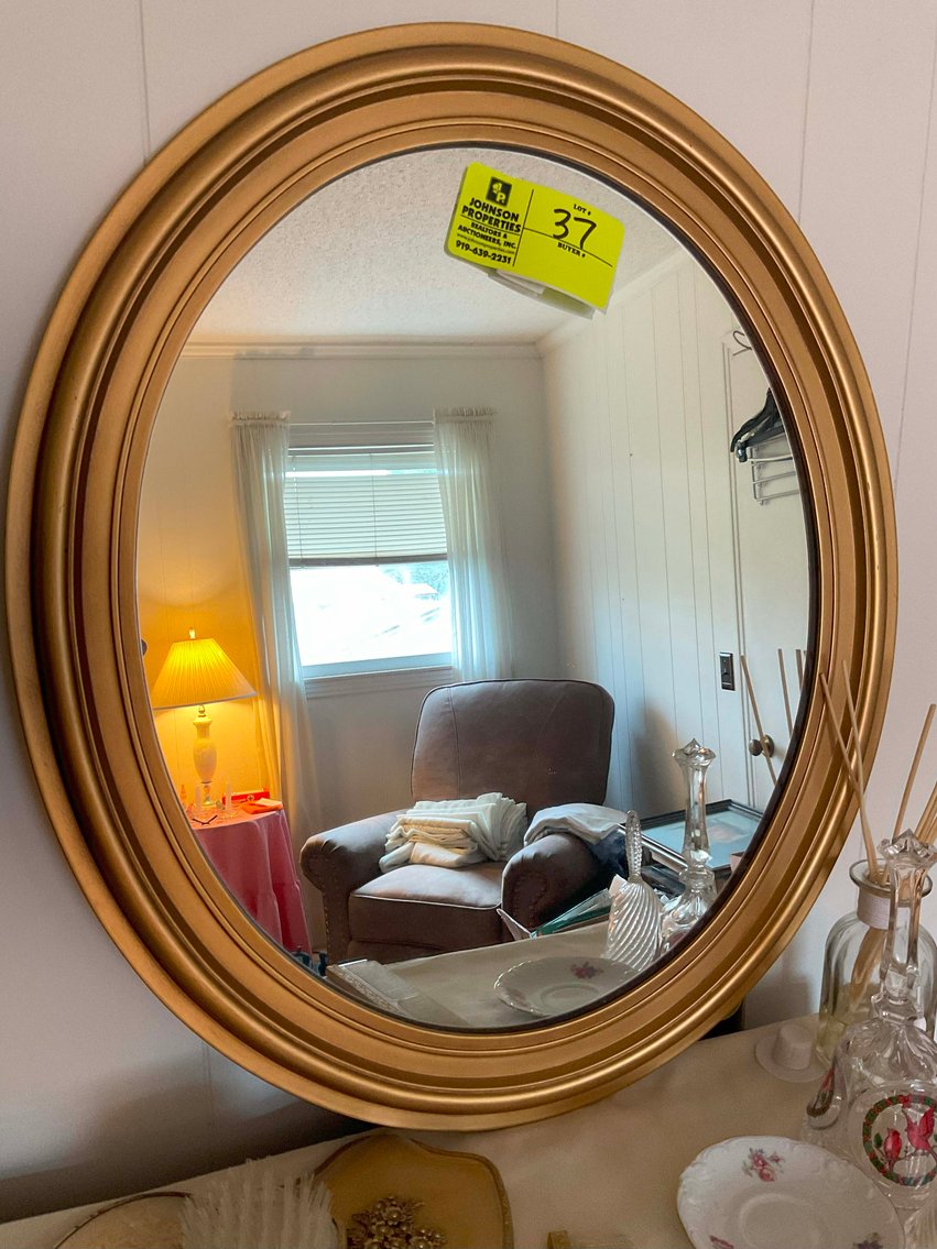 Image for Huge Collection of Furniture, Glassware and lots more Selling Absolute in this Online Only Auction Event!