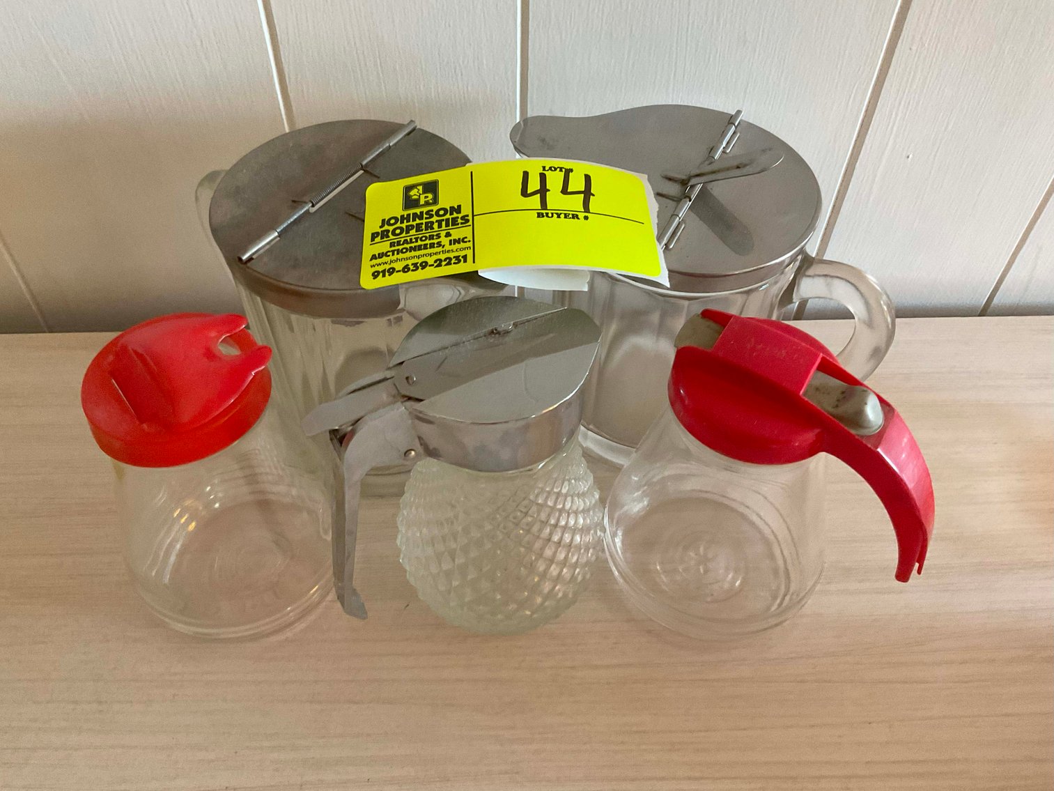 Image for Huge Collection of Furniture, Glassware and lots more Selling Absolute in this Online Only Auction Event!