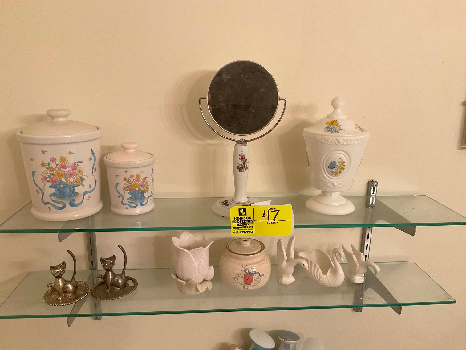 Image for Huge Collection of Furniture, Glassware and lots more Selling Absolute in this Online Only Auction Event!