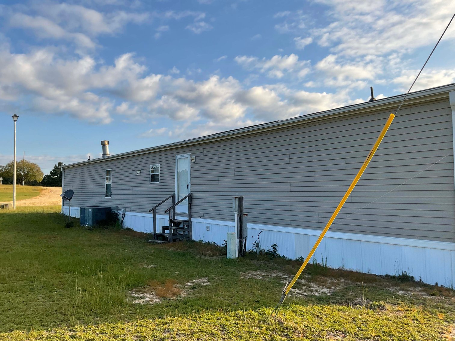 Image for The Robert Thomas Estate (deceased) Single wide Home Auction!