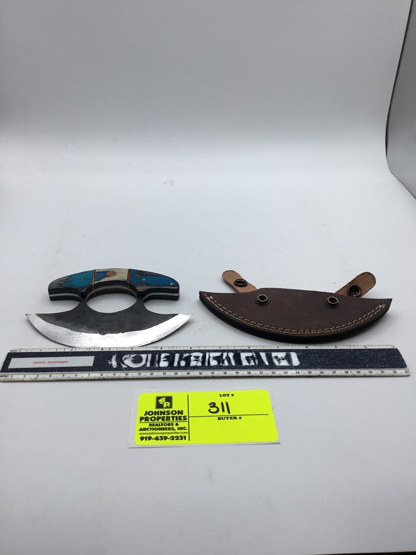 Image for Handmade Damascus Steel Knives and Online Firearms Auction  just in time for Christmas!