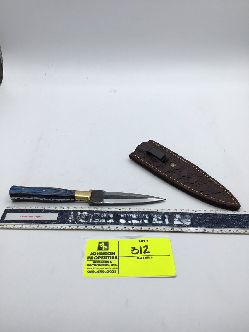 Image for Handmade Damascus Steel Knives and Online Firearms Auction  just in time for Christmas!