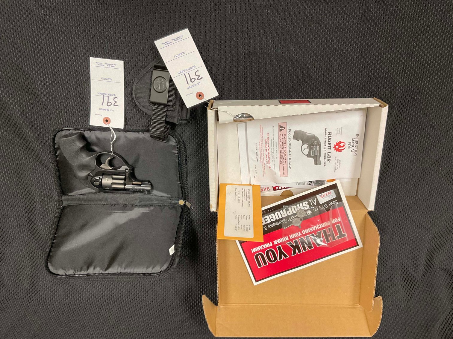 Image for Handmade Damascus Steel Knives and Online Firearms Auction  just in time for Christmas!