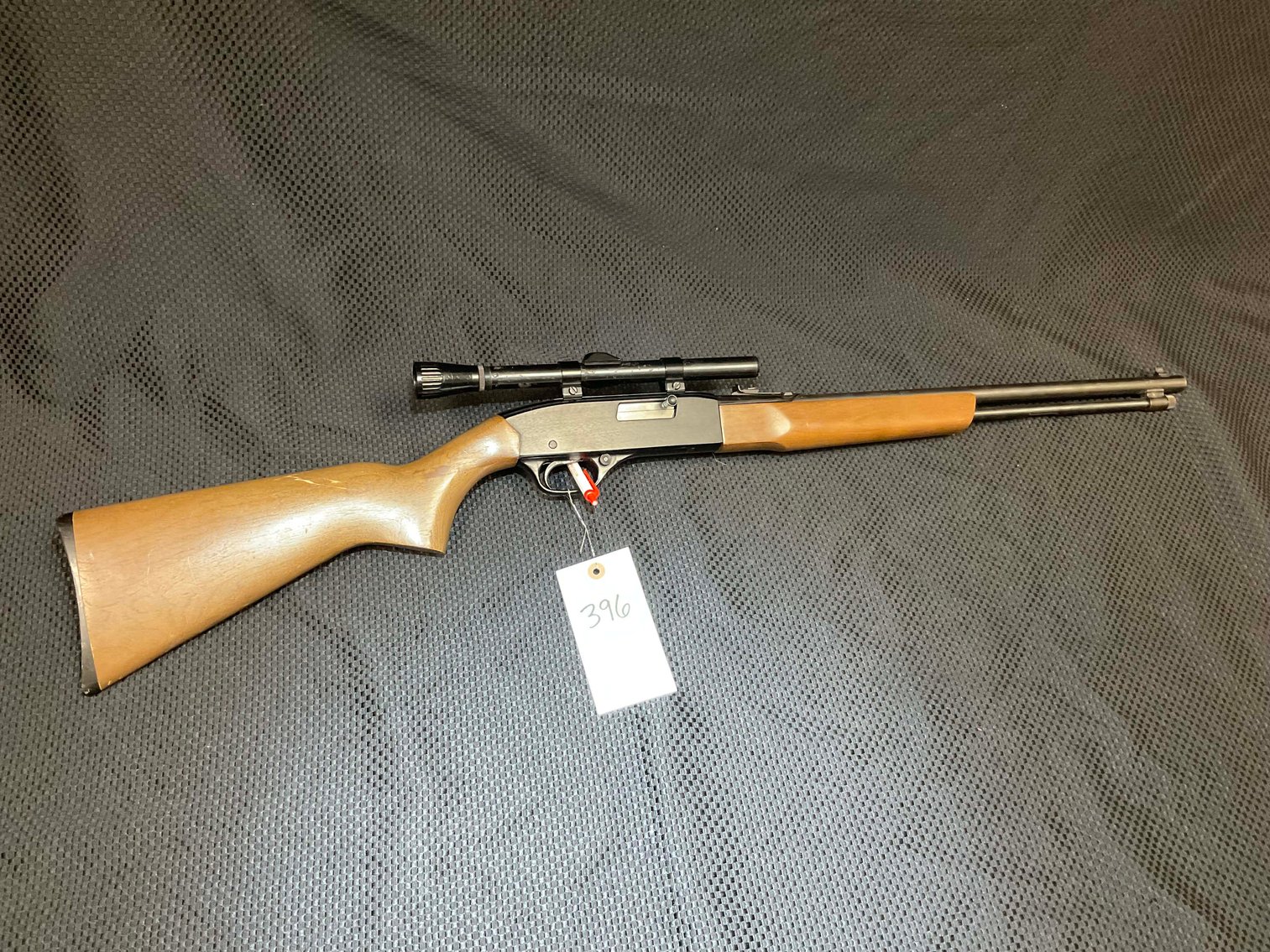 Image for Handmade Damascus Steel Knives and Online Firearms Auction  just in time for Christmas!