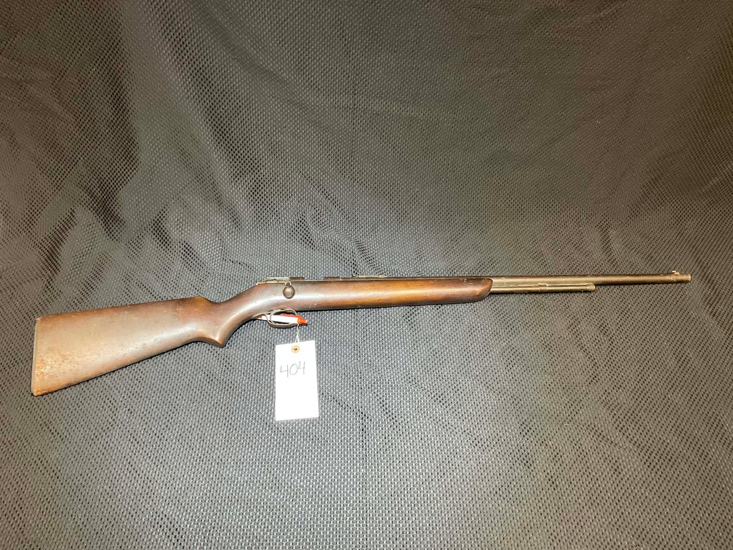 Image for Handmade Damascus Steel Knives and Online Firearms Auction  just in time for Christmas!