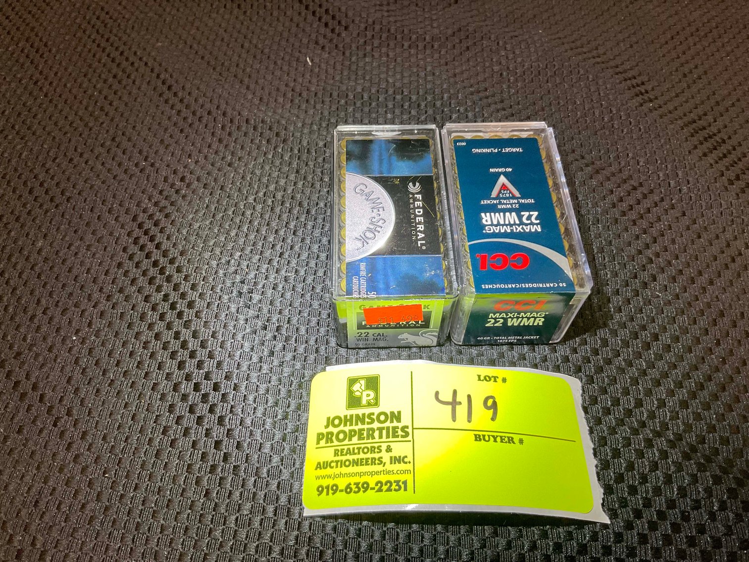 Image for Handmade Damascus Steel Knives and Online Firearms Auction  just in time for Christmas!